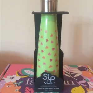 NEW Sip by S’well insulated Bottle